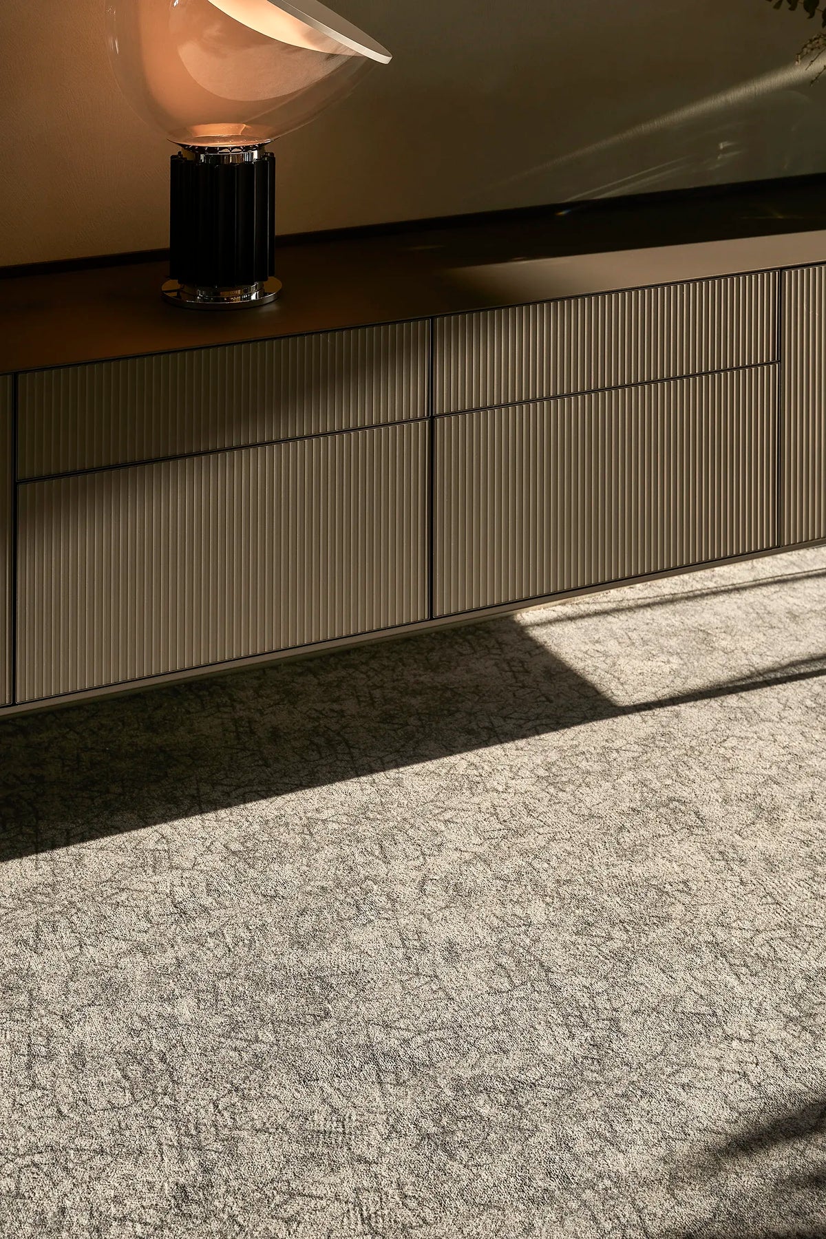 Moquette Radici Oscar Silver en situation
